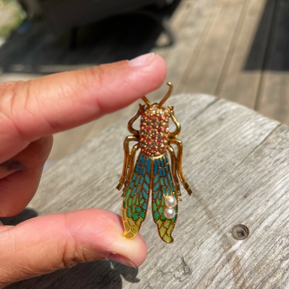 Insect Brooch - Picture 6 of 6
